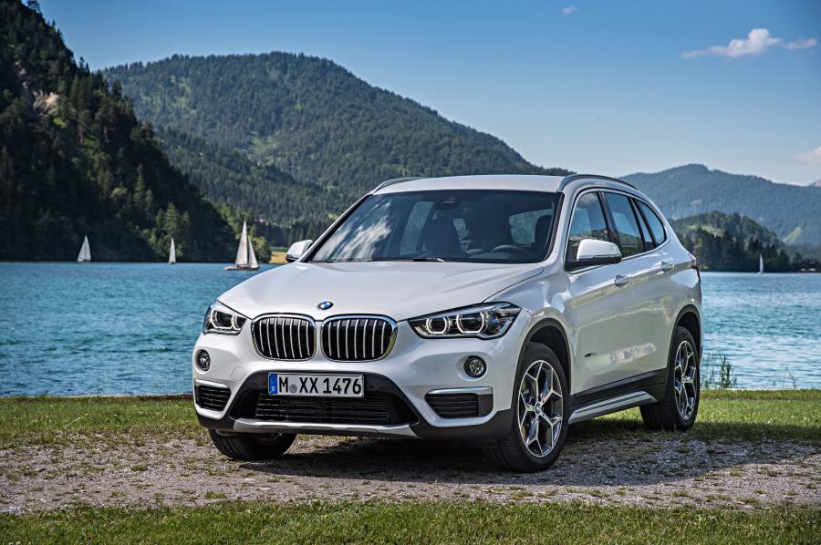  BMW X1 xDrive2.5d xLine 2015 года  (фото 18 из 30)